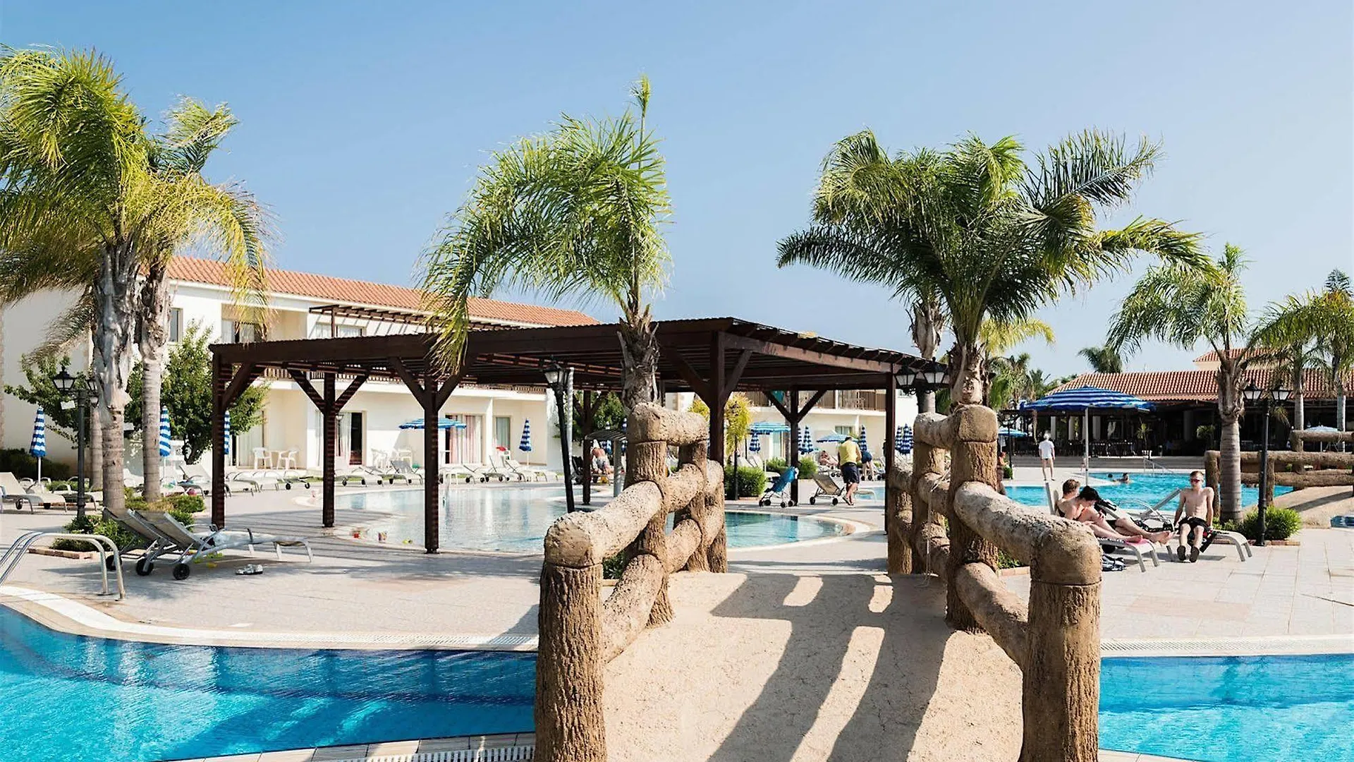 Tsokkos Paradise Holiday Village Ayía Nápa Station touristique