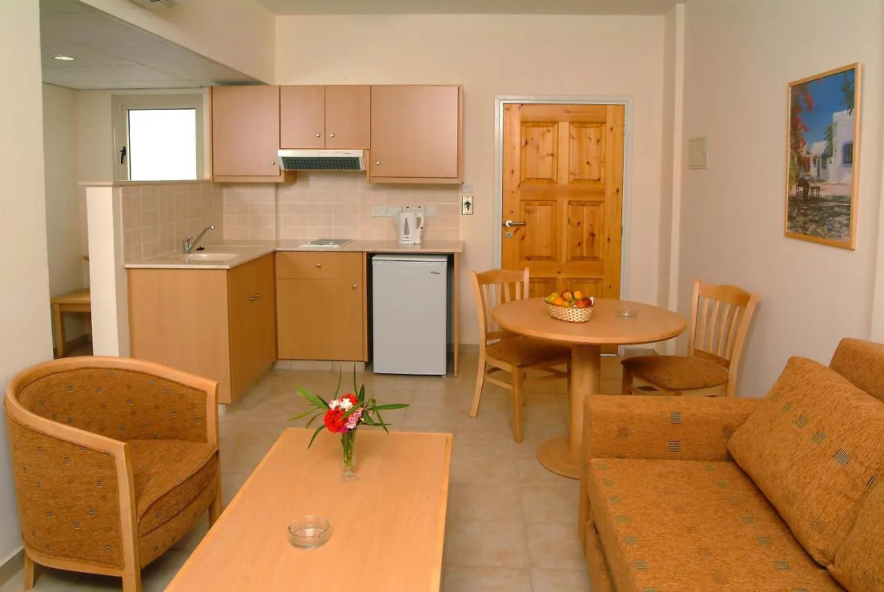 Tsokkos Paradise Holiday Village Αγία Νάπα 4*,  Κύπρος