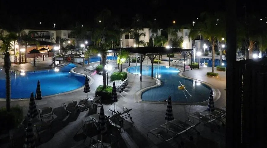 Tsokkos Paradise Holiday Village Αγία Νάπα 4*,